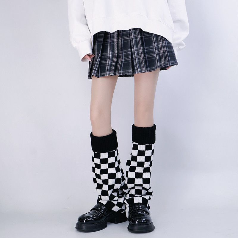 Black White Checkered Leg Warm - Boot Sock Slouchy reseña y precio